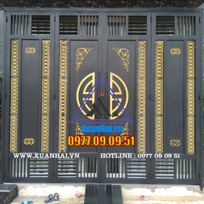 CỬA CỔNG SẮT13